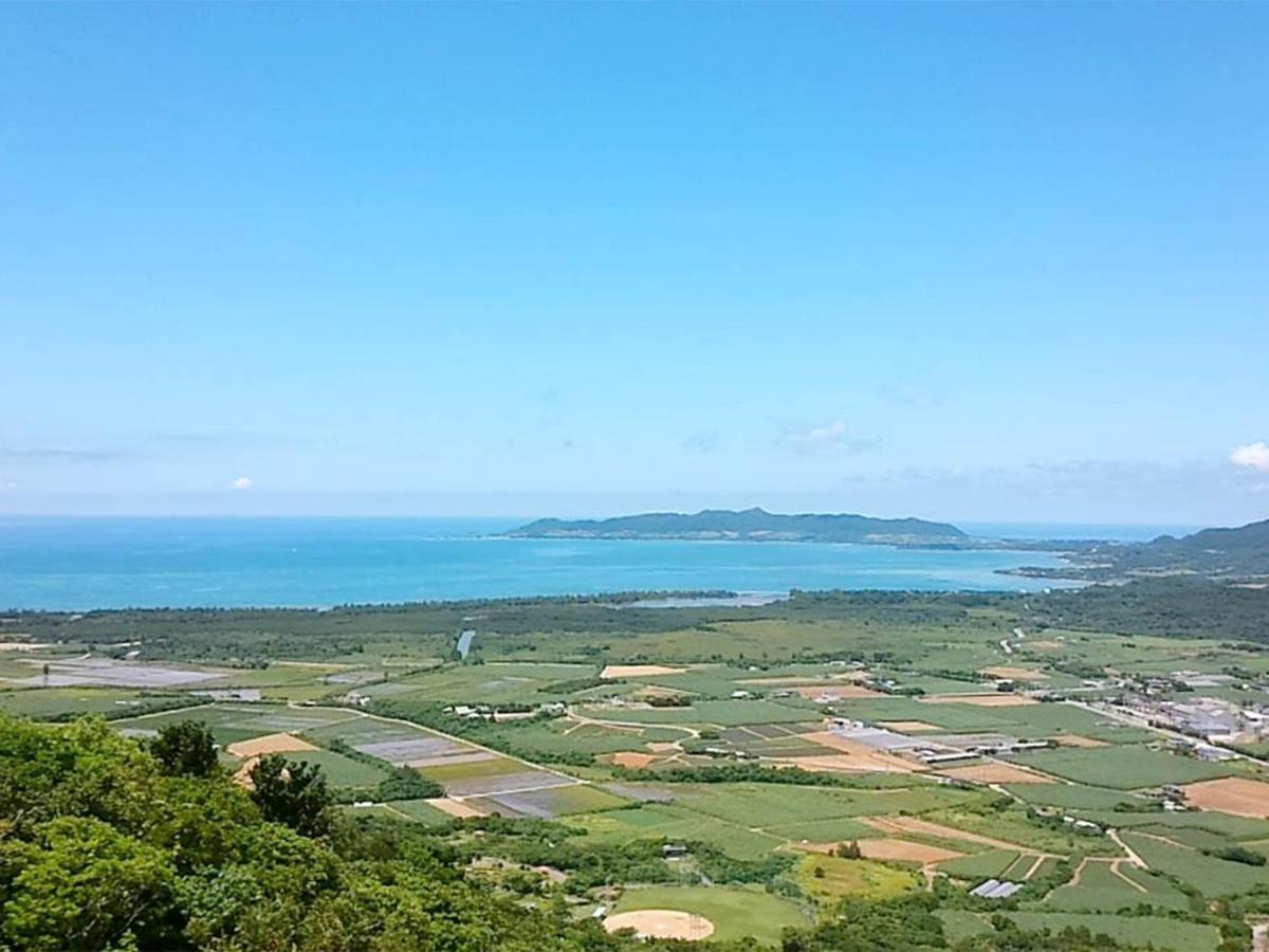 石垣島 一棟貸切りのお宿 ちゅら赤瓦 Ishigaki  Exterior foto